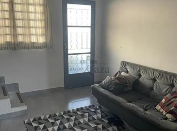 Casa · 74m² · 2 Quartos · 2 Vagas · Oportunidade - Casa em Condomínio - Vila São Geraldo - Condomínio Jardim Girassol I - 2 Dormitórios