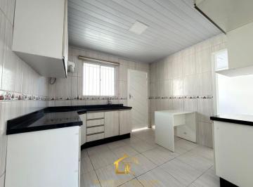Casa de 3 quartos, Curitiba · Casa Terrea, 3 quartos, espaço de terreno, Uberaba, Curitiba/PR