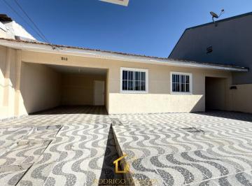 Casa de 3 quartos, Curitiba · Casa 3 quartos, espaço de terreno, Uberaba, Curitiba/PR