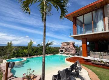 Casa de 5 quartos, Mata de São João · Casa a venda em Praia do Forte com 5 suites mobiliada e vista mar no Praia Bella