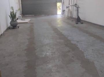 Comercial · 180m² · Locação.: Galpão Comercial c/ 180m² - Fazendinha / Santana de Parnaíba