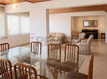 Apartamento · 214m² · 4 Quartos · 2 Vagas · Apartamento à Venda, Ambientes Amplos, Salas Integradas, 4 quartos sendo 2 Suítes e Vista Livre