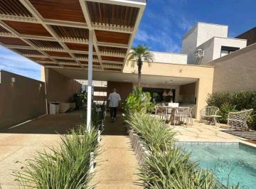 Casa en Venda de 3 quartos Setor Central · Ágio de Casa Térrea de 110 m² com lazer completo, conforto e segurança no Jardins Grécia-Sen. Canedo