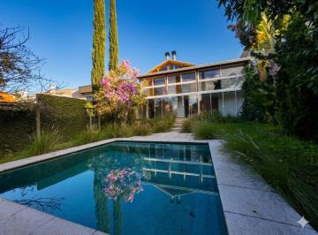 Casa de 3 quartos, Curitiba · CASA COM PISCINA E TERRENO DE 480 m² NO ECOVILLE – UMA OPORTUNIDADE RARA!