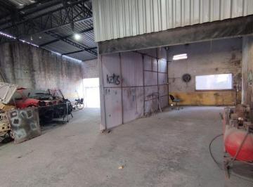 pwx2y7y2nmvjogzkmjq4mwe2_md · Casa a venda com ponto comercial na frete em Jundiai