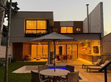 Casa de 5 quartos, Rio de Janeiro · Linda Casa na Barra da Tijuca | Integrada à mata Atlântica | Mar e Serra no mesmo local