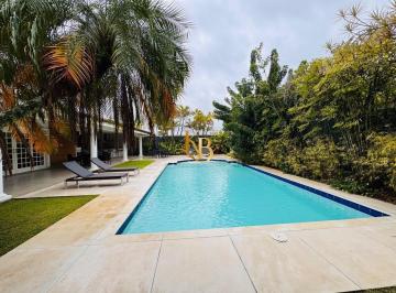 Casa · 940m² · 5 Quartos · 4 Vagas · Casa - Barra da Tijuca