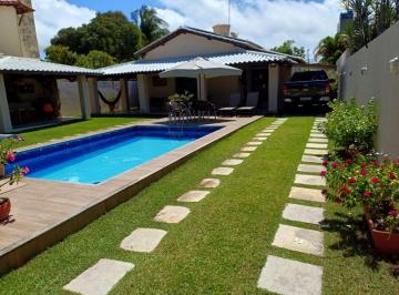 Casa de 3 quartos, Camaçari · 3 SUITES, VARANDA, SALA GRANDE, PISCINA - CONDOMINIO PARAISO