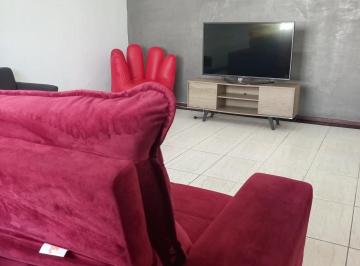 Casa de 3 quartos, Mogi das Cruzes · Casa Ampla com localização privilegiada