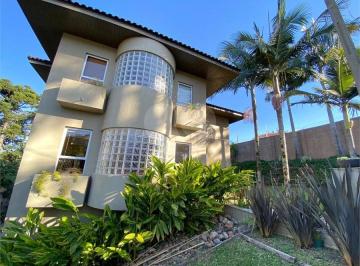 Casa de 4 quartos, Curitiba · Casa Exclusiva Face Norte com 4 Suítes, Amplo Jardim e Excelente Potencial de Valorização