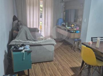 Apartamento de 3 quartos, São Paulo · Apartamento de 3 dormitórios, varanda e 1 vaga de carro