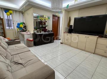 Apartamento · 95m² · 3 Quartos · 1 Vaga · Apartamento com 3 dormitórios mais escritório localizado no bairro Estreito.
