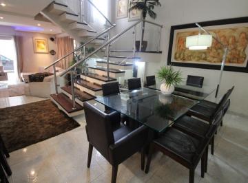 Casa de 4 quartos, Curitiba · CASA BAIRRO NOVO MUNDO 4 QUARTOS E 7 VAGAS RUA TRANQUILA PROXIMO DO PALLADIUN.