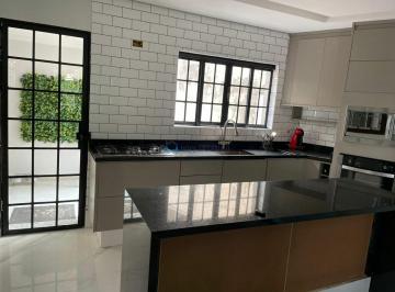 Casa · 202m² · 4 Quartos · 2 Vagas · Casa Grande de esquina, Jardim da Saúde, SP, 202m2 - 4 dormitórios, 2 vagas