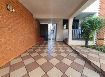 Casa · 222m² · 4 Quartos · 2 Vagas · Casa em Santa Maria