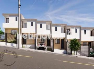 Casa · 91m² · 2 Quartos · 1 Vaga · Casa geminada 2 suítes e varanda 93m²; à venda no Santa Mônica