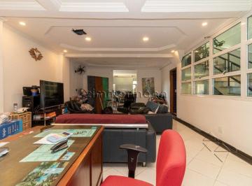 Casa · 617m² · 23 Quartos · 2 Vagas · SOBRADO MUITO CHARMOSO TOTALMENTE REFORMADO!