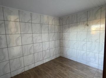 Casa · 65m² · 2 Quartos · 2 Vagas · Excelente casa térrea com pátio e vaga para 2 carros!