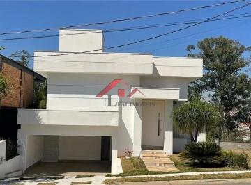 Casa · 242m² · 3 Quartos · 4 Vagas · Casa para venda em Residencial Central Parque de 241.60m² com 3 Quartos, 3 Suites e 4 Garagens