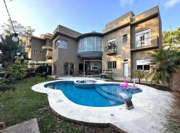 Casa · 310m² · 3 Quartos · 6 Vagas · Casa de Condomínio para venda em Parque Das Artes de 310.00m² com 3 Quartos, 1 Suite e 6 Garagens