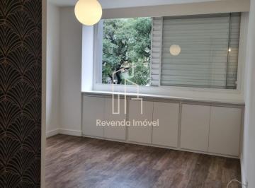 Apartamento · 150m² · 3 Quartos · 2 Vagas · Aluguel de apartamento de 3 quartos em Cerqueira César, São Paulo! 150m² de conforto e praticidade.
