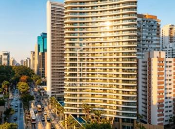 Apartamento · 291m² · 3 Quartos · 4 Vagas · Venda de cobertura de luxo em Moema, São Paulo: 3 quartos, 3 suítes, 4 vagas de garagem e mais! Conh