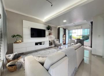 Casa · 184m² · 3 Quartos · 2 Vagas · Casa quadriplex mobiliada com 3 dormitórios, sendo 1 suíte