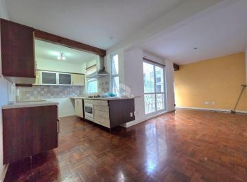 Apartamento · 82m² · 2 Quartos · Apartamento de 2 quartos reformado no Bom Fim