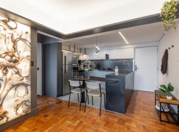 Apartamento · 55m² · 1 Quarto · Apartamento de 1 dormitório mobiliado no bairro Centro Histórico