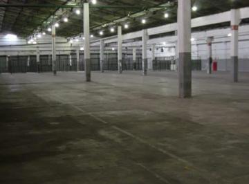 Comercial · 685m² · 1 Vaga · Galpão na Avenida Imperatriz Leopoldina, 838 - Torre 1 • 685 m²