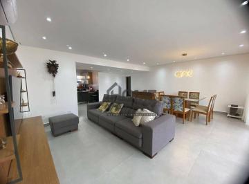 Apartamento · 180m² · 4 Quartos · 2 Vagas · Apartamento para venda e aluguel em Centro de 180.00m² com 4 Quartos, 4 Suites e 2 Garagens