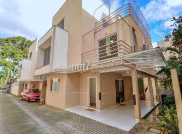 Casa · 181m² · 3 Quartos · 2 Vagas · Sobrado em condomínio no Bacacheri!