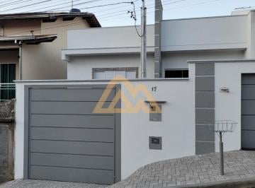 Foto 01 · Casa, Residencial Santa Clara, Poços de Caldas, MG