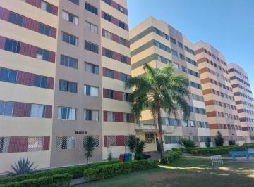 Apartamento de 2 quartos, Samambaia · VENDO, FINANCIA, APARTAMENTO 2 QUARTOS NA QN 402 SAMAMBAIA, AO LADO DA AVENIDA, ELEVADOR