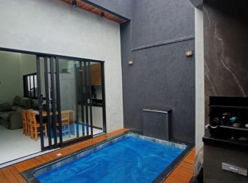 Foto 01 · Casa Jd Florida R$ 990.000,00