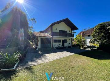 Casa · 172m² · 8 Quartos · 5 Vagas · Casa em condomínio em Teresópolis/RJ