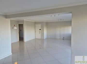 Apartamento · 160m² · 3 Quartos · 1 Vaga · Excelente apartamento para locação em Santo Amaro!