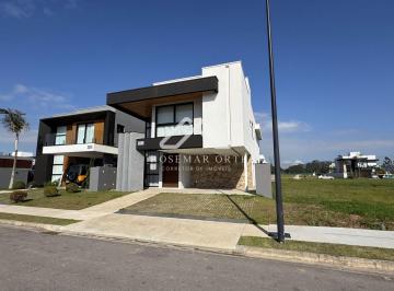 Casa · 280m² · 3 Quartos · 2 Vagas · Casa Alto Padrão em Vivapark Porto Belo, Porto Belo/SC