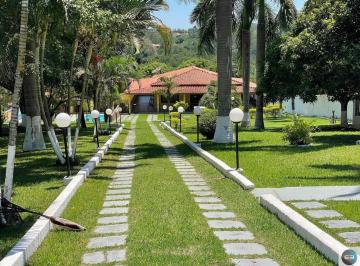 Rural · 5197m² · 5 Quartos · 10 Vagas · Chácara em Guararema