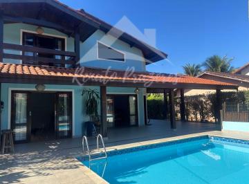 Casa · 200m² · 5 Quartos · 4 Vagas · Casa com 05 suítes, por R$1.200.000,00, em Condomínio Country Club, Horto Florestal, Ubatuba/SP