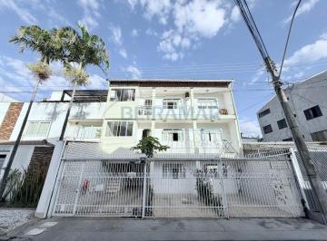 Casa · 280m² · 5 Quartos · 4 Vagas · Sobrado com 3 Andares na QR 1A - Candangolândia