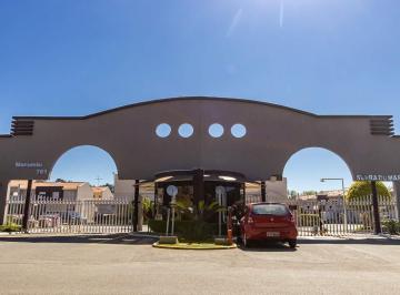 Casa · 95m² · 3 Quartos · Sobrado á venda com 95m² na Rua Doutor Petrônio Romero de Souza no Cajuru - Condomínio Residencial M