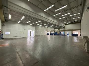 Comercial · 650m² · 2 Vagas · Galpão/Barracão, comercial/industrial dentro de um centro empresarial