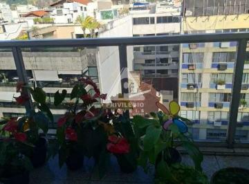 Casa · 309m² · 3 Quartos · 2 Vagas · Cobertura Triplex, na rua Rainha Guilhermina, Leblon, com vista Mar