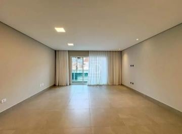 Casa · 238m² · 3 Quartos · 6 Vagas · Sobrado Residencial à Venda em São Bernardo do Campo - Bairro Santa Terezinha