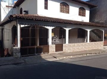 Casa · 290m² · 8 Quartos · 2 Vagas · Casa à venda em Alto Lage, Cariacica: 8 quartos, 290m²
