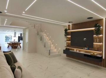 Casa · 300m² · 3 Quartos · 10 Vagas · Sobrado à venda 3 quartos 3 suítes 10 vagas Floresta - Santo André - SP
