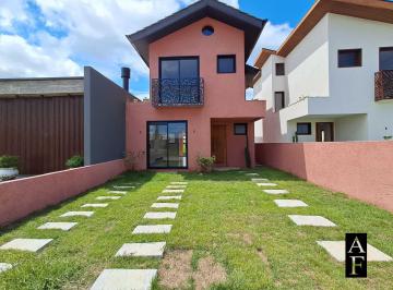 Casa · 100m² · 2 Quartos · 1 Vaga · Casa em Areias de Palhocinha, Garopaba-SC