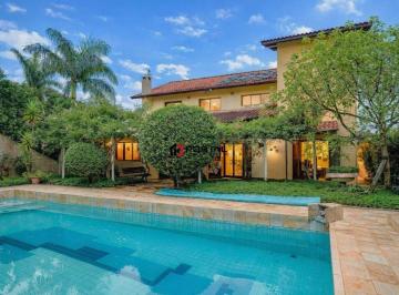 Casa · 504m² · 3 Quartos · 5 Vagas · Cond. Euroville - Charmosa, 3 sts, piscina, ótima área gourmet, pomar!