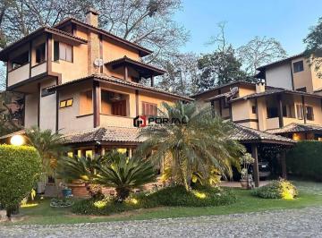 Casa · 313m² · 5 Quartos · 4 Vagas · Casa à venda ou locação na Granja Viana com vista para área de preservação ambiental!